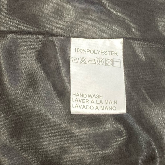 Forla Paris trendy, elastic drawstring‎ waist top. Size Medium - Picture 7 of 8